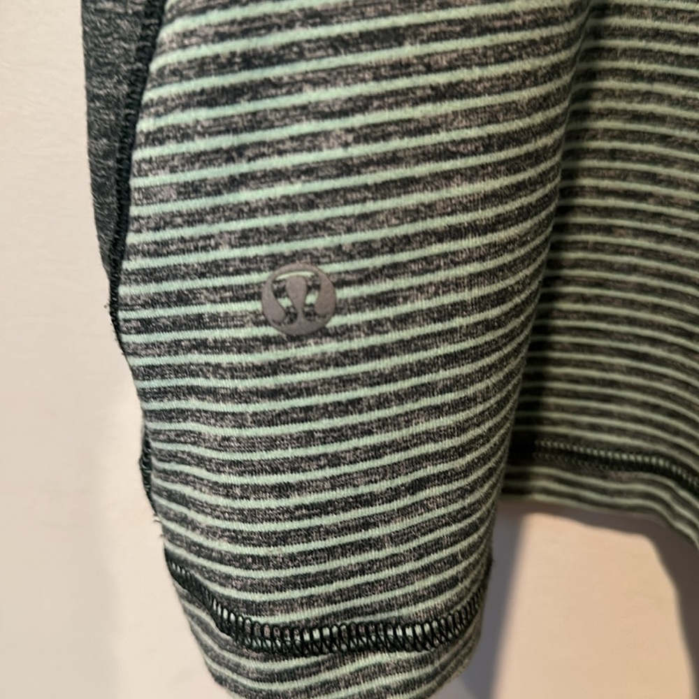Lululemon half zip jacket - Picture 4 of 4